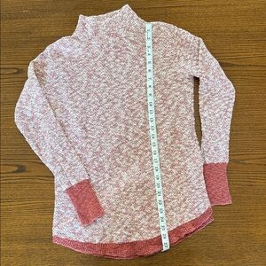 Women's L.L. Bean Sweater - Size Small